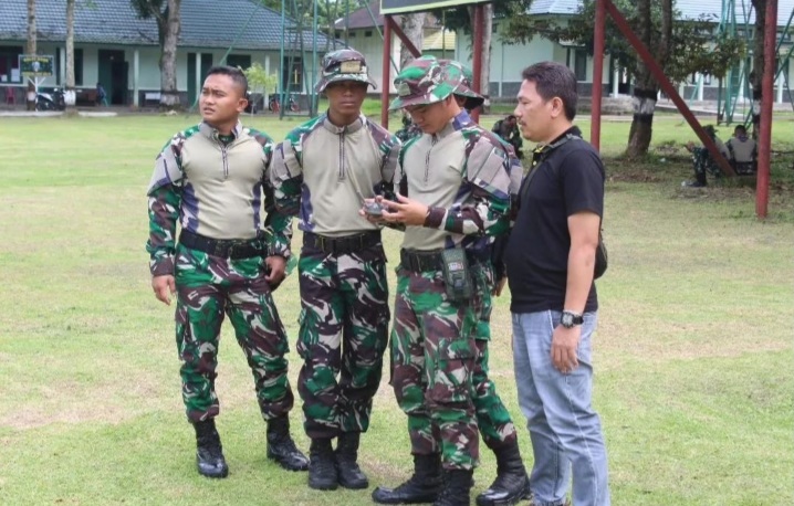 Yonif 144/JY Gelar Latihan Pilot Drone, Dukung Tugas Operasi Pamtas RI-PNG 2024