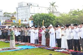 Heboh di Madura, Benarkah Warga NU Akan Sholat Id Ikut Muhammadiyah?
