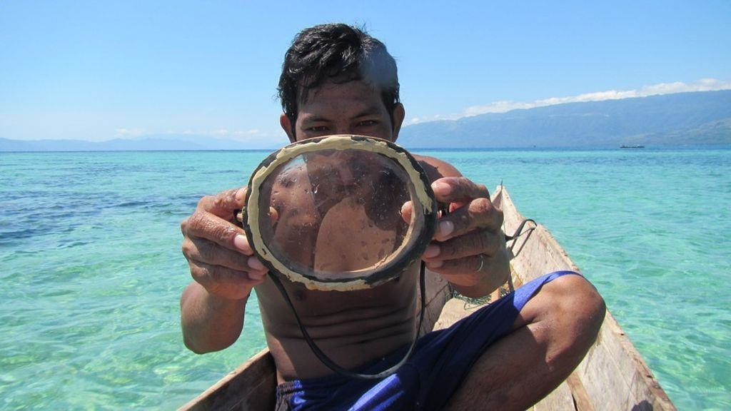 Kehidupan Nomaden di Laut, Begini Keunikan dan Keahlian Orang Bajau dalam Menyelam