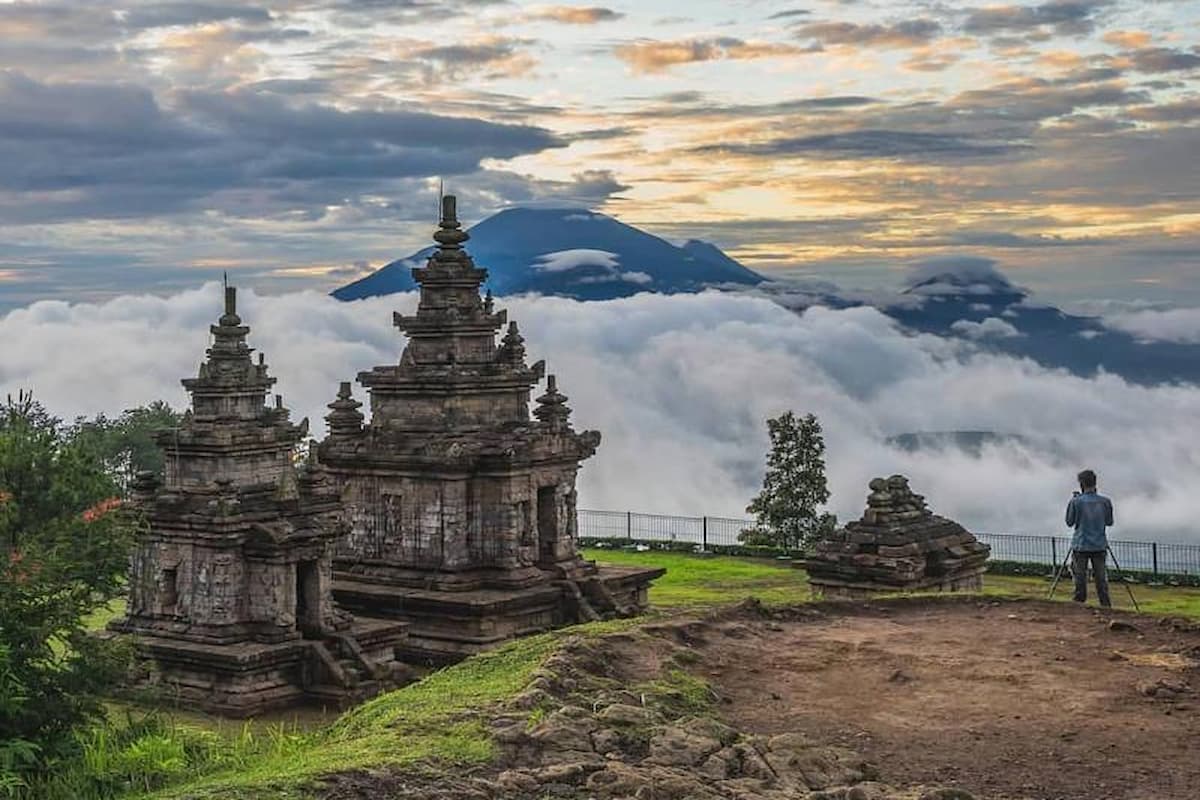 Misteri Peninggalan Sejarah Candi Gedong Songo!