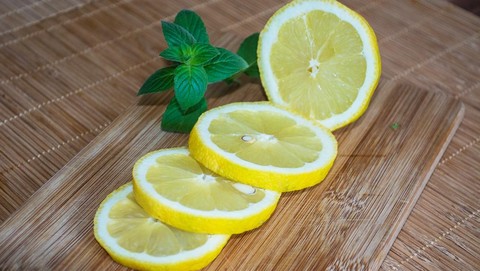 Mampu Bakar Lemak dengan Baik! Inilah Khasiat Lainnya dari Ekstrak Lemon yang harus Kamu Tau! 