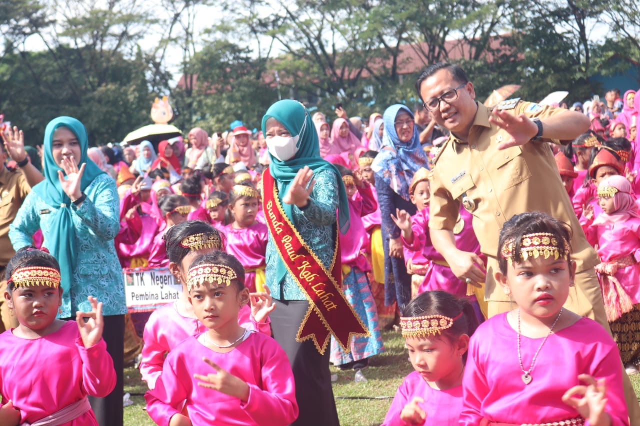 Gebyar Tari Erai-erai Masal Memukau Ratusan Anak PAUD di Kabupaten Lahat