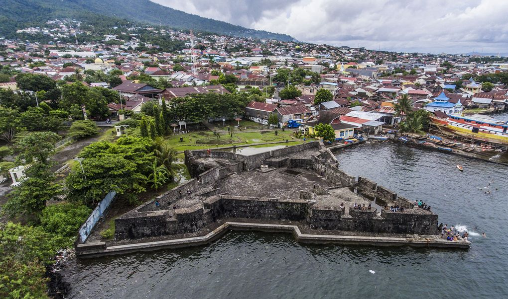 Benteng Kalamata, Melihat Jejak Sejarah dan Pesona Alam yang Memikat di Ternate