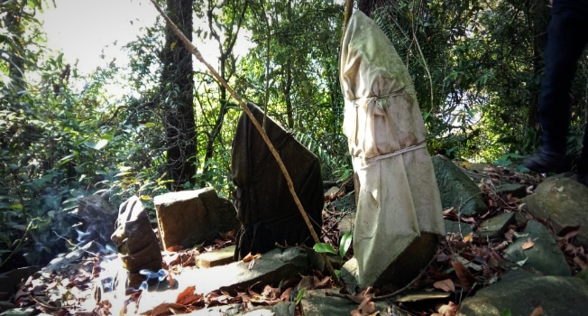 Fakta dan Mitos yang Mengejutkan! Inilah Deretan Makam Keramat yang ada di Gunung Salak