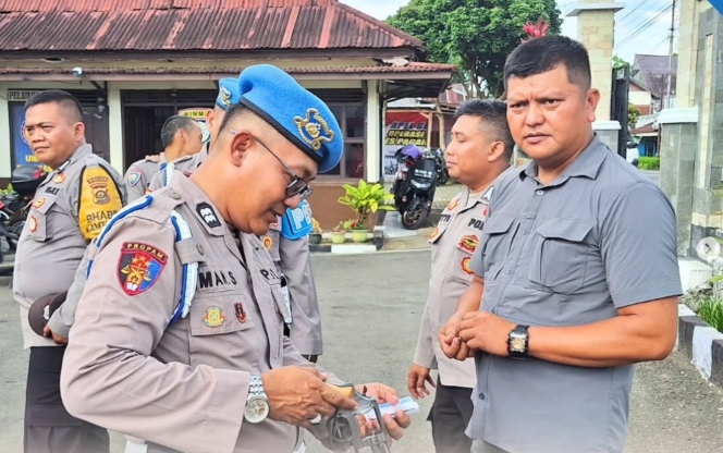 Propam Periksa Atribut Polri dan Senjata Dinas