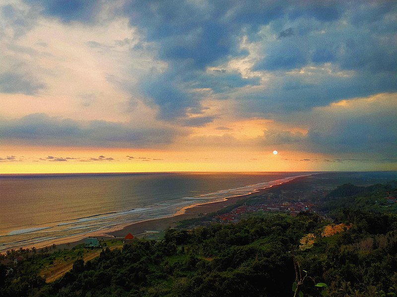 Menelusuri Keindahan Pantai Parangtritis dengan Keindahan yang Eksotisnya 