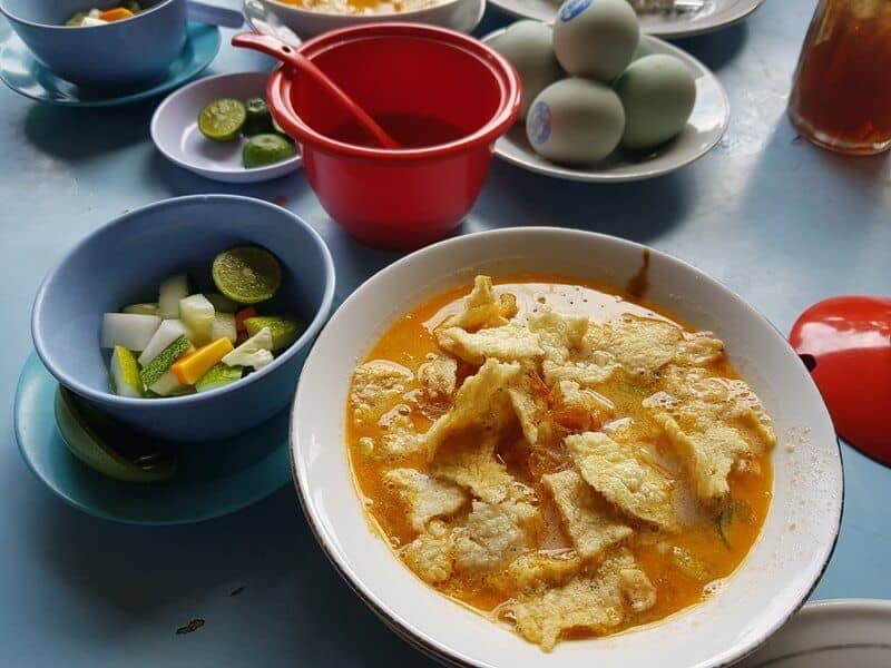 Ada Soto Gempol, Makanan Ini Dijamin Bikin Kamu Ketagihan! Nikmati Kuliner Khas Karawang Lainnya 