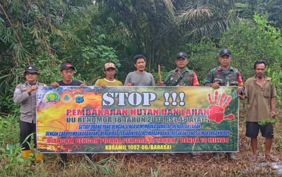 Cegah Karhutla, Tindakan Ini Yang Dilakukan Personel TNI-Polri Bersama Warga
