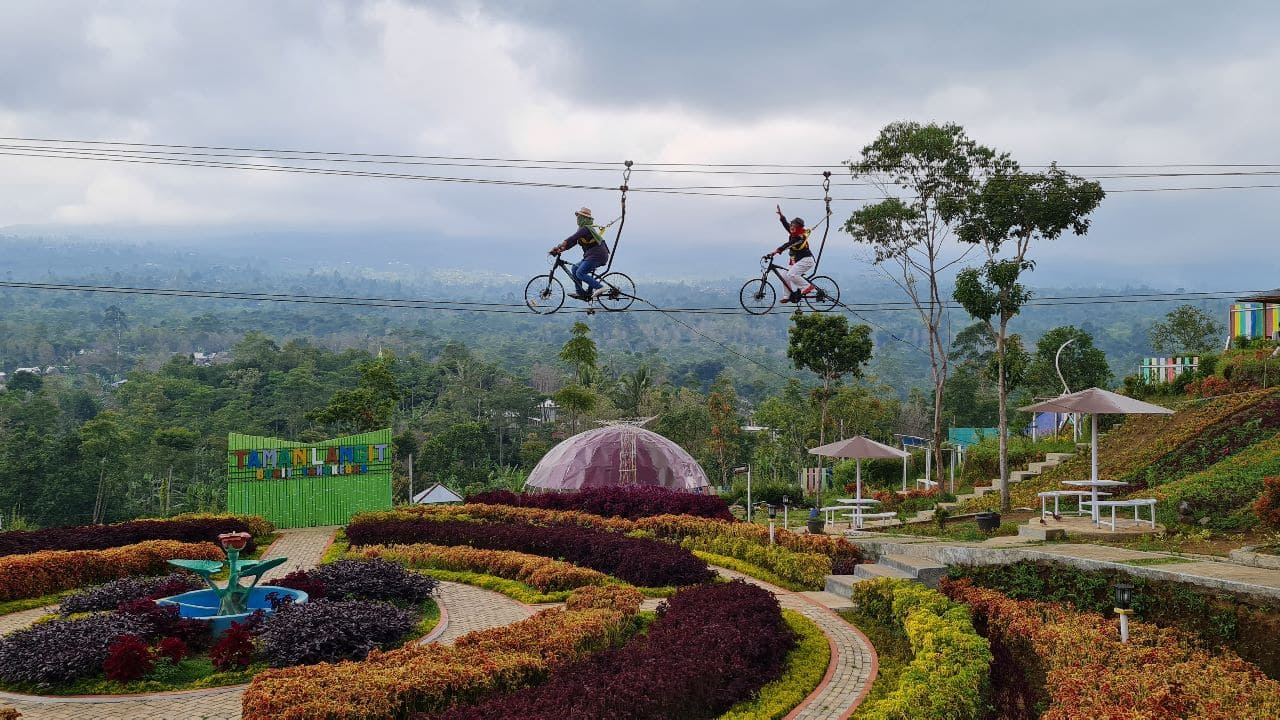Pesona Bukit Tangkeban, Pilihan Destinasi Wisata Menawan di Kaki Gunung Slamet, Pemalang