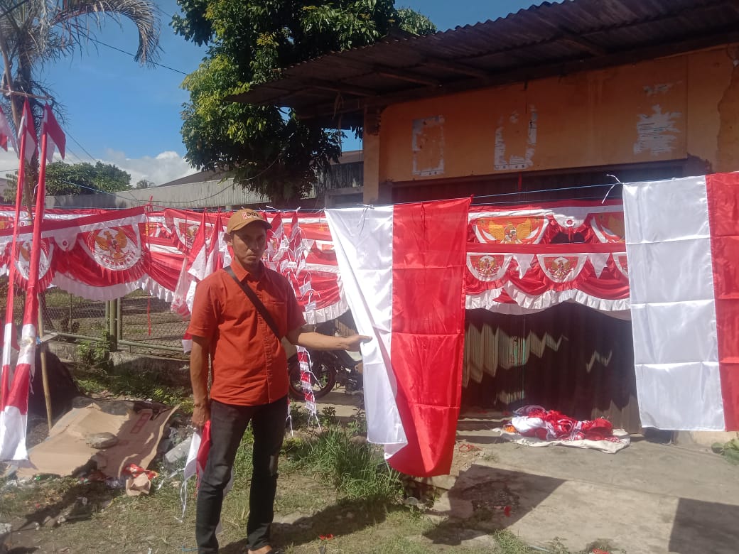 Panen Rezeki, Ternyata Segini Omset Penjual Umbul Umbul di Pagar Alam