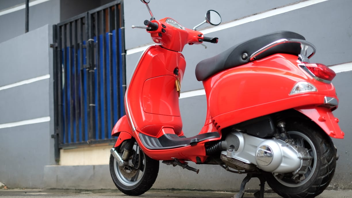 Pengguna Vespa Matic Wajib Paham! Ini 5 Komponen Yang Harus Dicek Sebelum Perjalanan Jauh