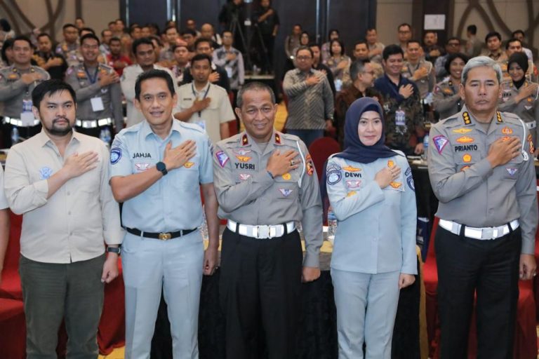 Dirregident Korlantas Sosialisasi Aplikasi SIGNAL Unggulan Polri, Tujuanya Memudahkan Pelayanan Masyarakat