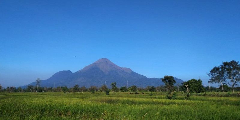 Menjaga Tradisi dan Mitos: Penelusuran Keajaiban Gunung Penanggungan