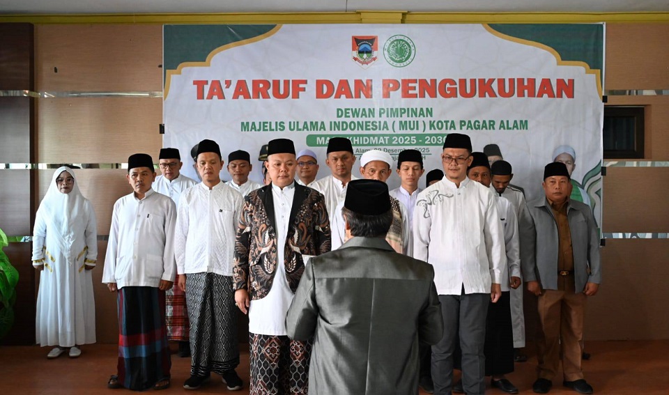 Pemkot dan MUI Salurkan Bantuan untuk Korban Banjir di Sumatra