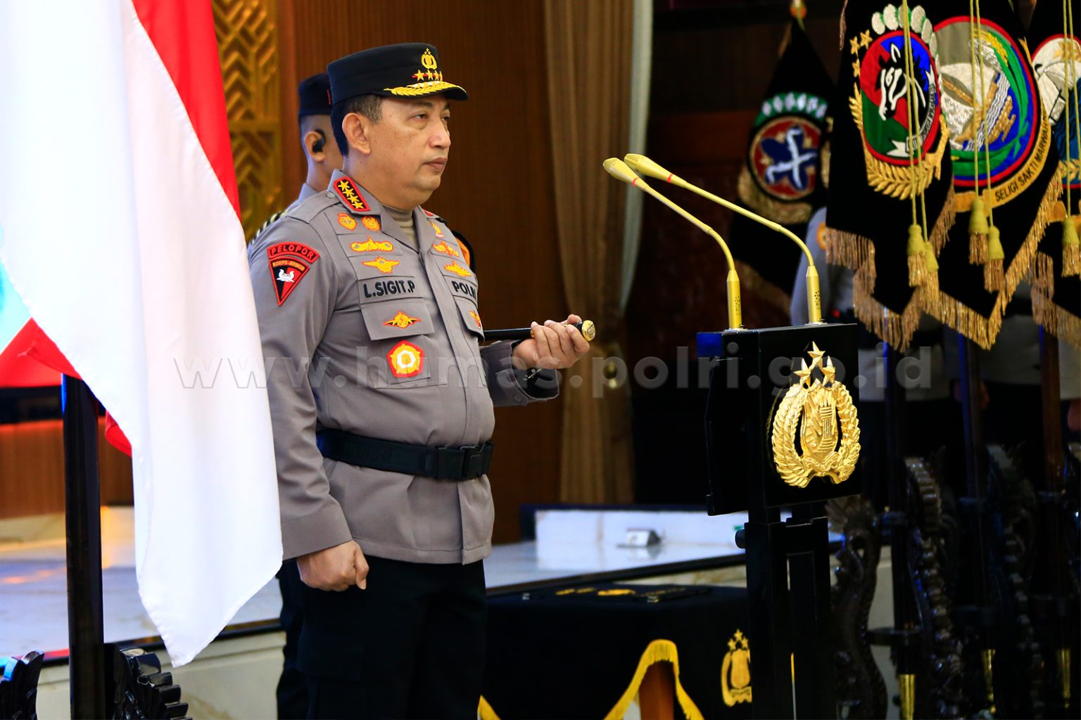 Kapolri Mutasi PATI dan PAMEN, Kabaintelkam Dijabat Irjen Syahar