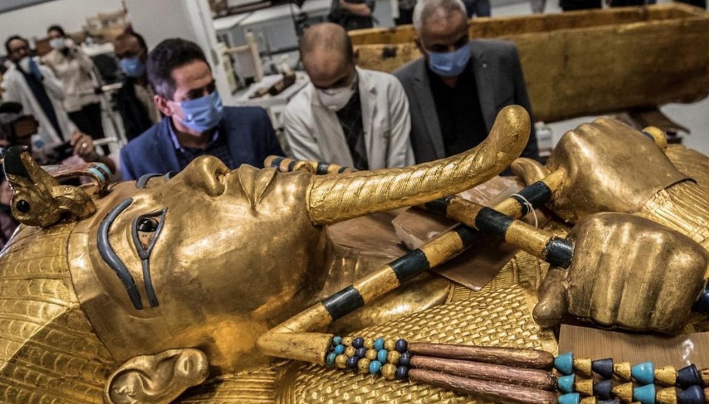 Temuan Harta Karun Menakjubkan, Peti Mumi Raja Dari Bongkahan Emas Terbesar  Muka Bumi