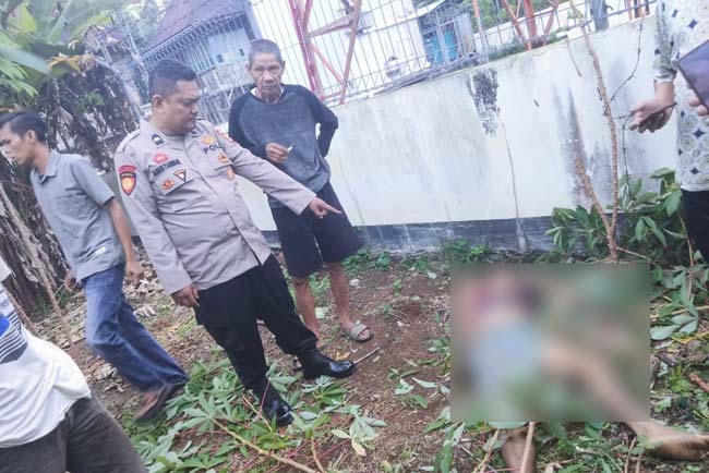 Seorang Pemuda Ditemukan Tewas Terjatuh dari Tower Seluler Setinggi 30 Meter