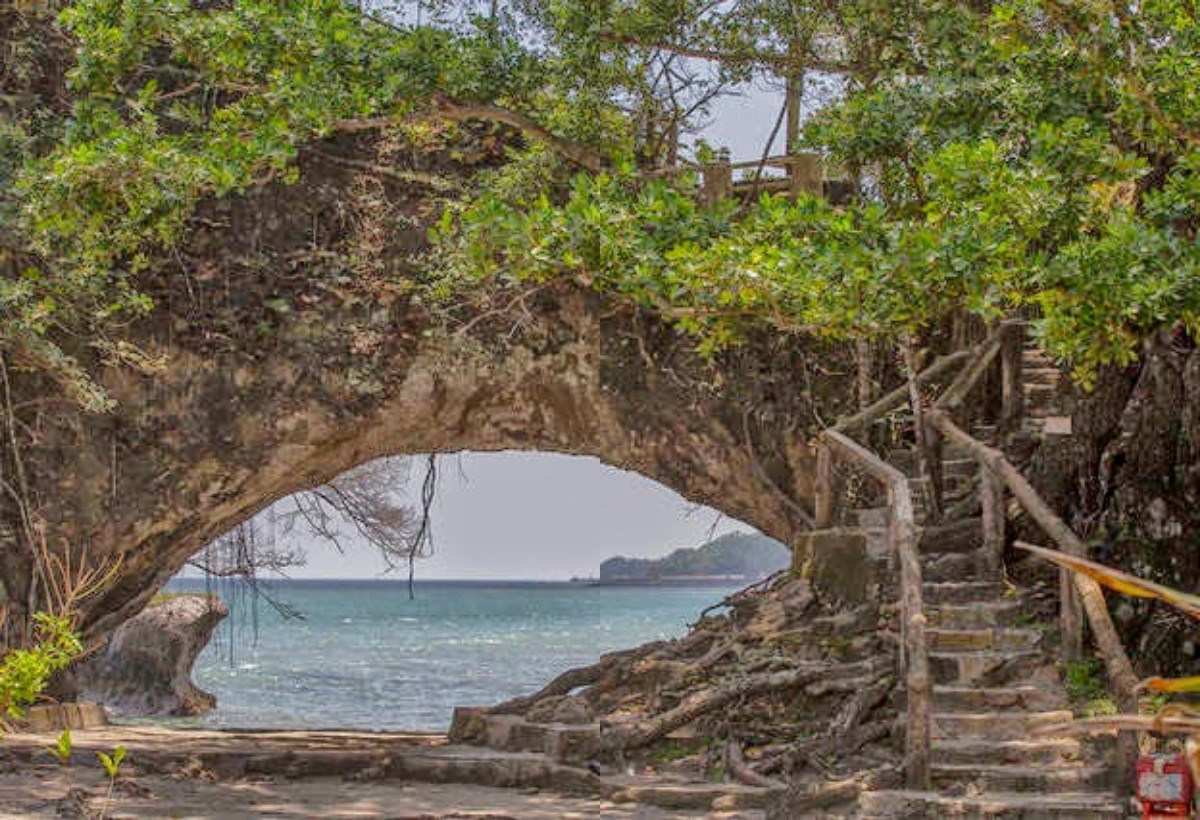 Apa yang Disembunyikan Karang Bolong Selama Ratusan Tahun?