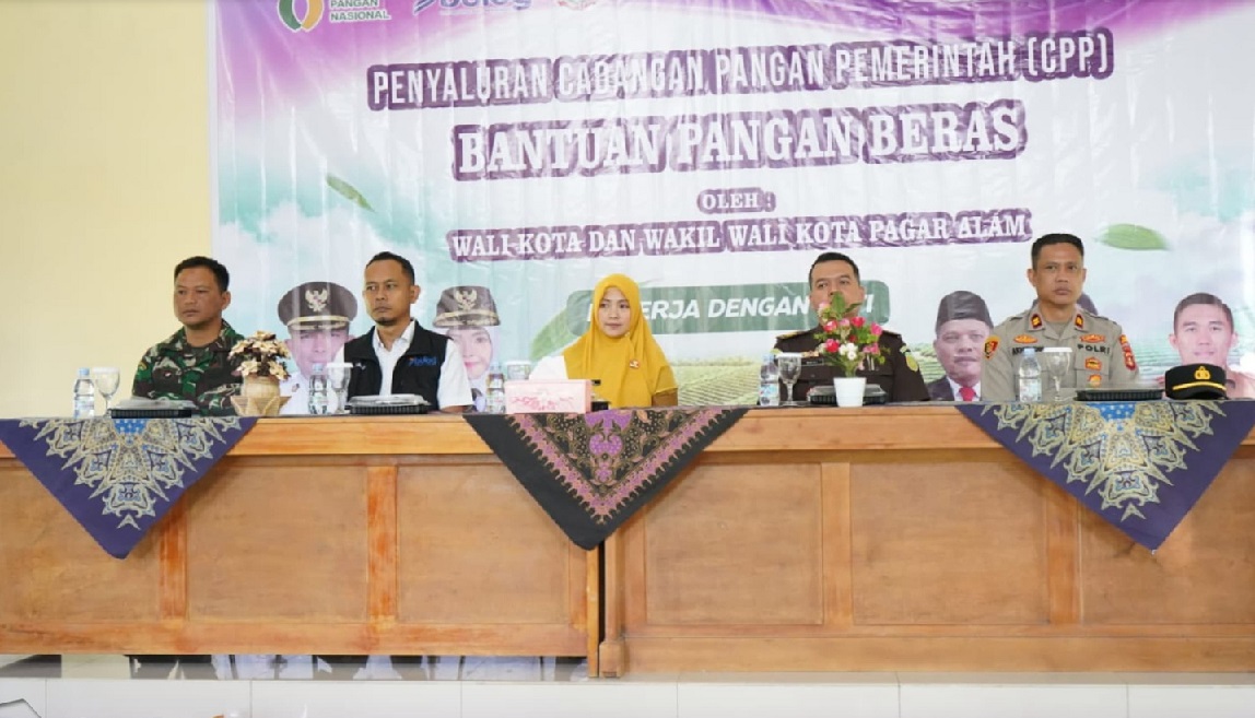 Kendalikan Inflasi, 7.962 Warga di Pagar Alam Terima Bantuan Beras