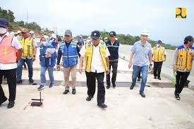 PUPR Percepat Penyelesaian Jalan Tol Cisumdawu