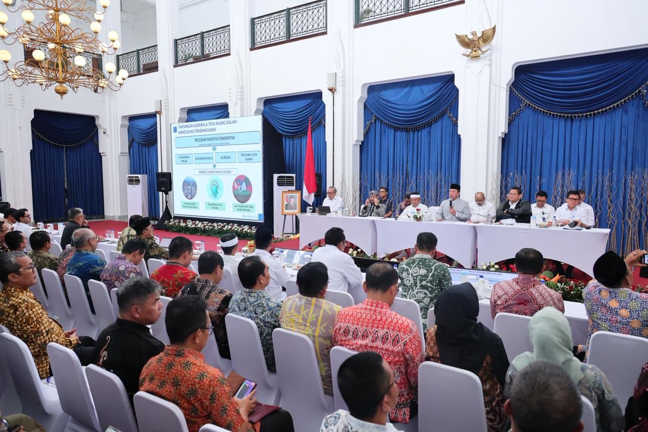 Target LP2B 87 Persen, Menteri ATR/BPN Dorong Revisi Tata Ruang di Jawa Barat