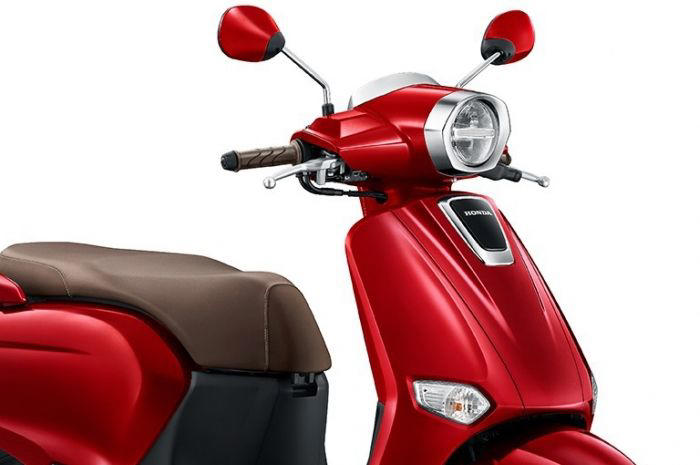 Honda Stylo 160 vs Yamaha Lexi LX 155: Perbandingan Motor Skutik 150cc Terkini