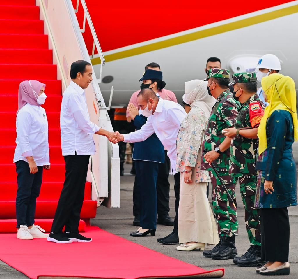 Presiden Jokowi dan Ibu Iriana Kunjungan Kerja ke Sumatra Utara