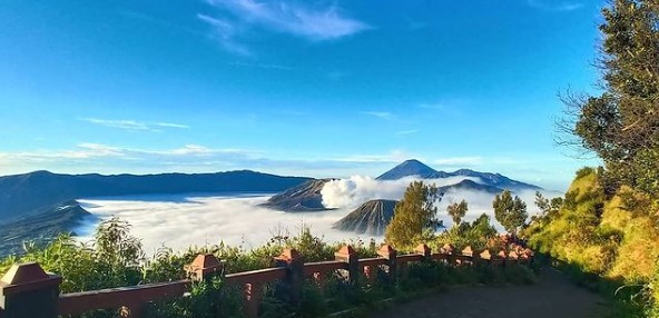 Dibalik Keindahan Gunung Bromo, Ternyata Tersimpan Misteri Aneh Yang ...