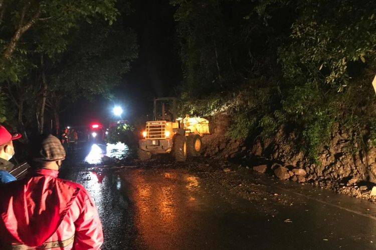 Cuaca Ekstrem Menghantui Pagaralam, Masyarakat Kelurahan Agung Lawangan Diimbau Waspada!