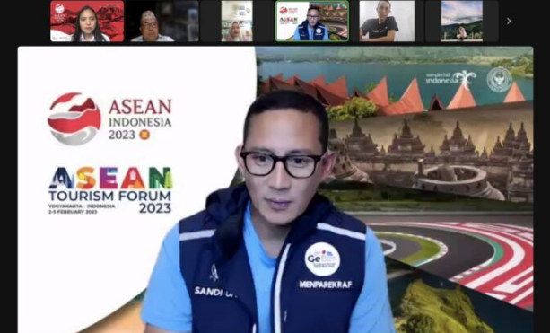 Sandiaga Uno Dukung Kemenparekraf Gelar Pelatihan Kembangkan Desa Wisata di Kawasan DPSP Labuan Bajo