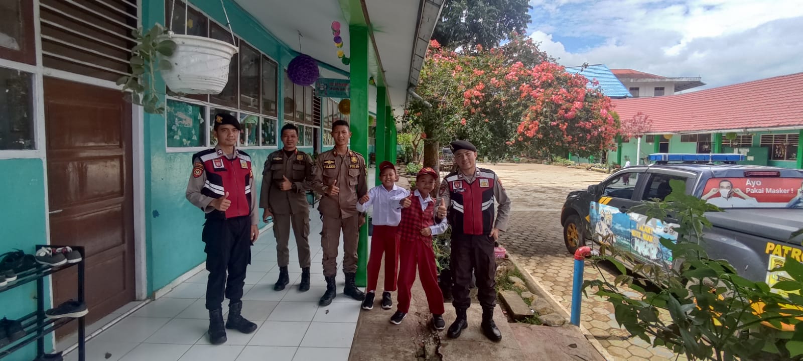 Patroli Sat Samapta Sebar Call Center Bantuan Polisi