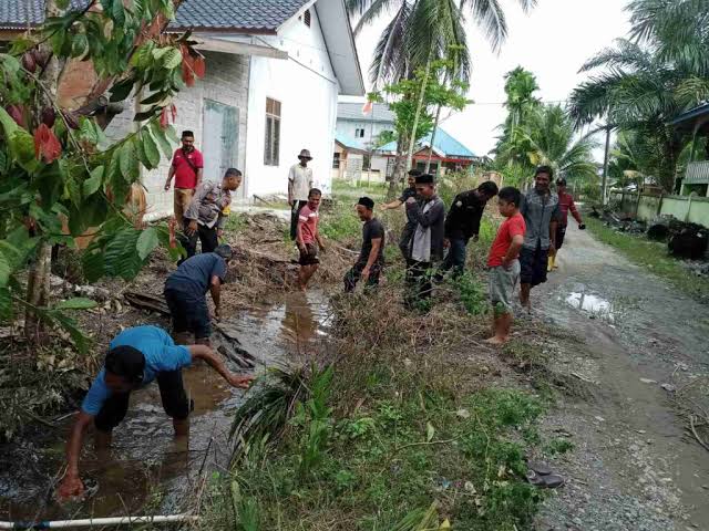 Tanamkan Sejak Dini Budaya Gotong Royong