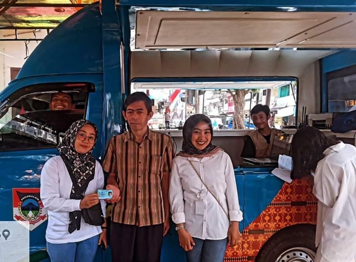 Dukcapil JEBOL di Pasar Dempo Permai, Permudah Warga Bikin KTP 