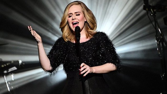 Terjemahan Lirik Lagu Rolling In The Deep - Adele