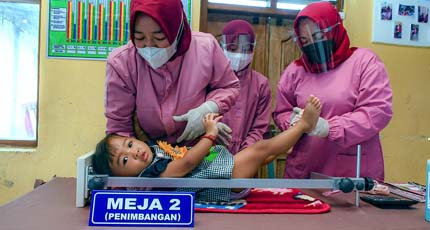 Timbang Bayi di Posyandu Gunakan Antropometri, Deteksi Stunting Lebih Cepat 