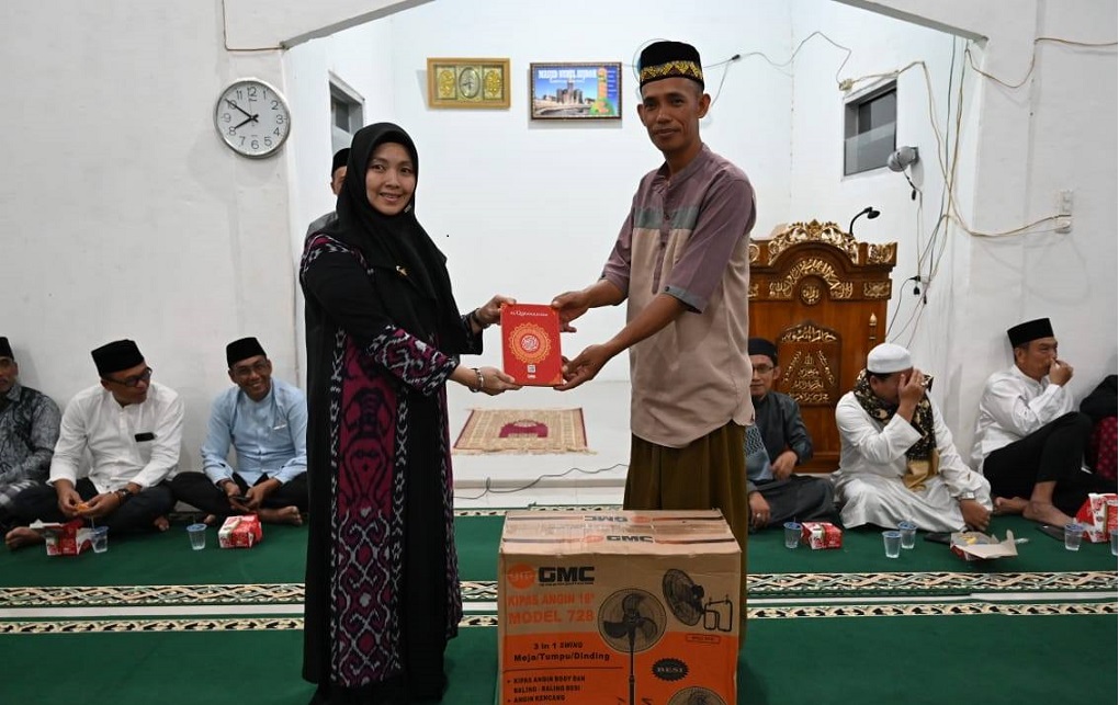 Safari Ramadhan di Masjid Nurul Hijroh, Wawako Ajak Bersinergi Wujudkan Pagar Alam Maju