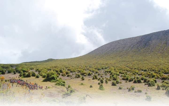 Gunung Dempo Menyimpan Mitos, Keajaiban Spritual Jika Terjebak KABUT Tebal, Pendaki Harus Lakukan Ritual Ini!!