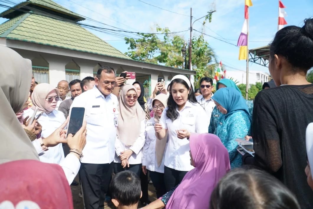 Wamen BKKBN dan Sekda Sumsel Tinjau Distribusi MBG di Palembang