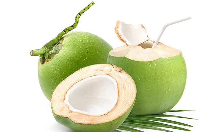 Rutin Minum Air Kelapa, Apakah Ada Manfaatnya? Simak Penjelasan Berikut!