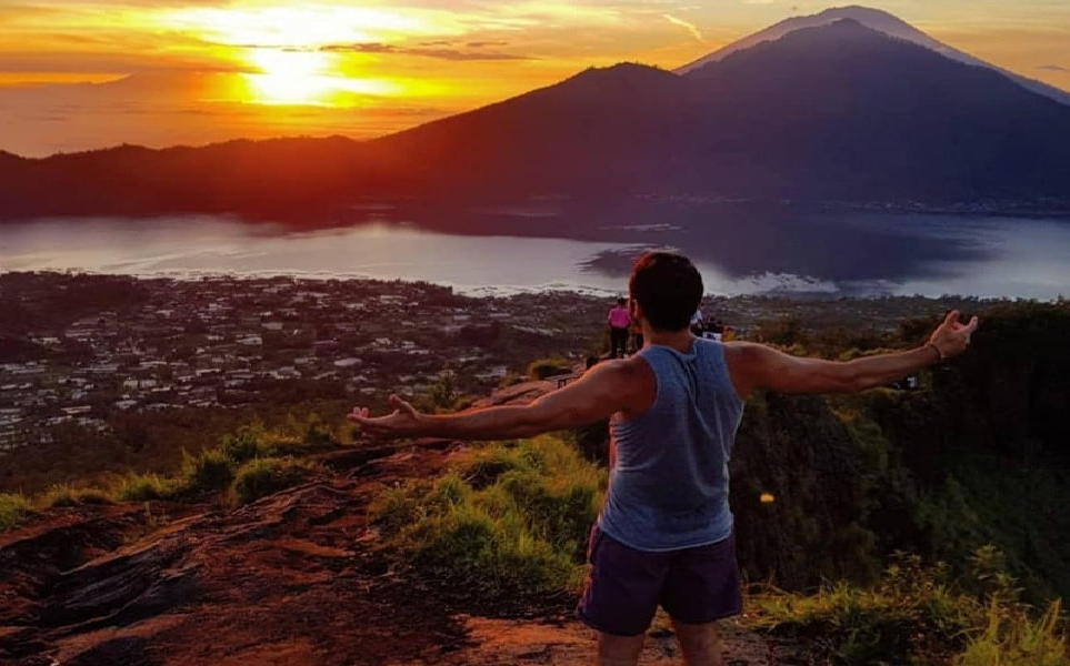 Mau Mendaki Gunung Batur? Ini Misteri yang Perlu Kamu Tahu!