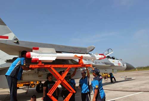 India Berencana Produksi Rudal Udara Ke Udara Vympel R-73E, Cek Bagaimana Penampakannya