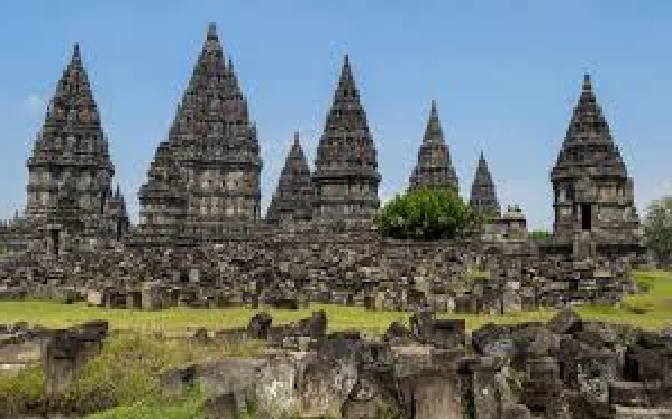 Ikon Warisan Dunia di Yogyakarta, berikut Fakta Menarik Candi Prambanan