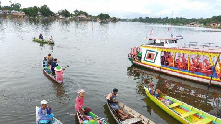 Eksplorasi Pesona Sejarah dan Alam di Danau Sipin, Destinasi Unggulan Jambi