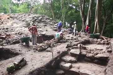 Misteri Istana Di Dalam Hutan Jawa Timur, Benarkah Milik Sang Raja Airlangga? 