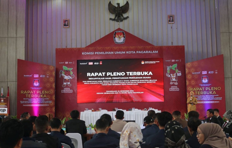 KPU Gelar Pleno Terbuka Rekapitulasi Penghitungan Suara Pemilukada 2024