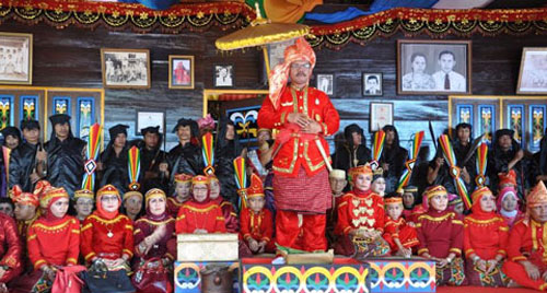 Suku Moronene: Siapa Mereka dan Apa Keunikan Tradisinya?