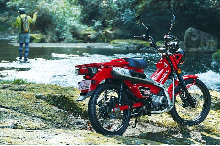 Eksklusif dan Berkelas, Honda CT125 Hunter Cub Pamerkan Kepribadian dengan Warna Terbaru