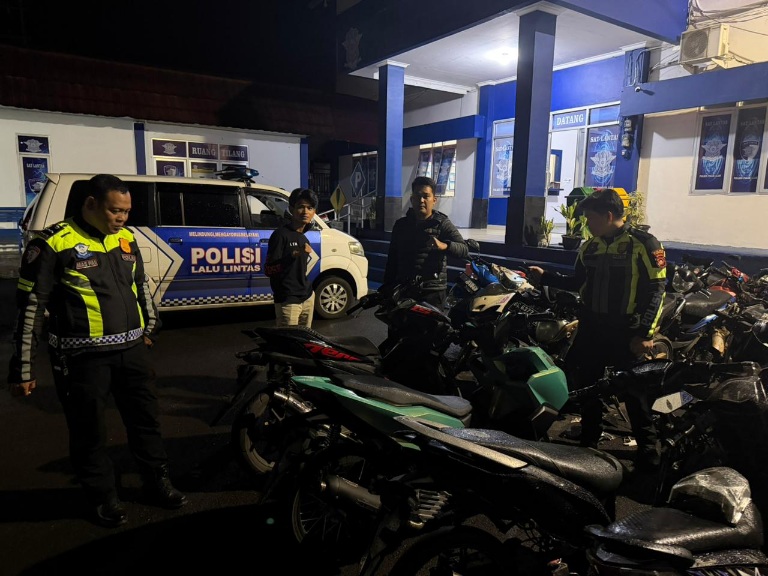 Respon Cepat Polres Pagar Alam Bubarkan Balapan Liar