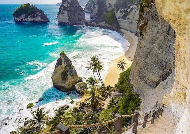 Menjadi Wisata Favorit Bagi Turis, Ternyata Ini yang Membuat Bali di Kenal di Mata Dunia!