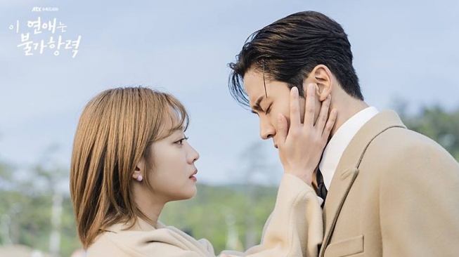 Drama Destined with You,  Pengacara yang Terkena Kutukan, Cus Kita Nonton Yuk.